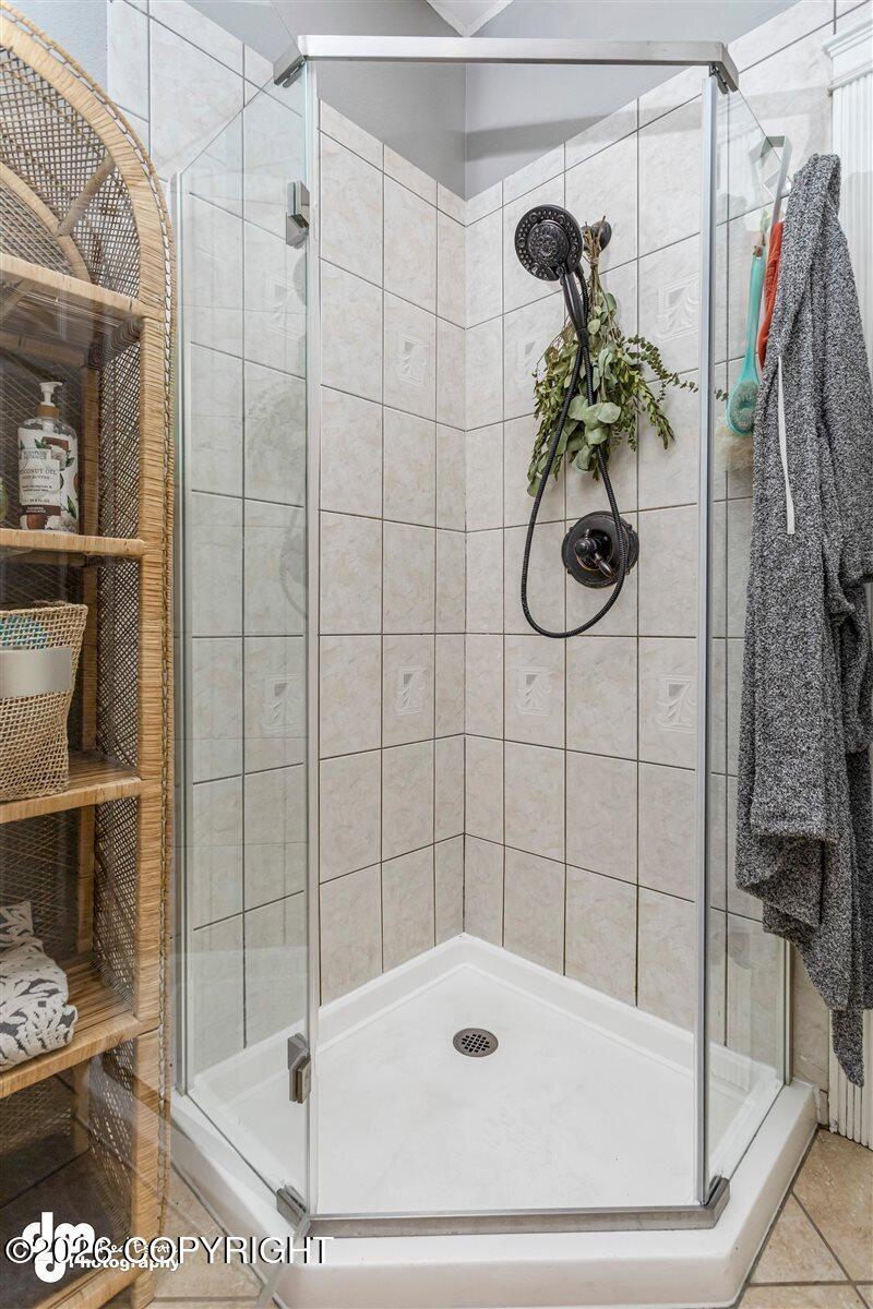 1130 E Lee Street Property Photo 40