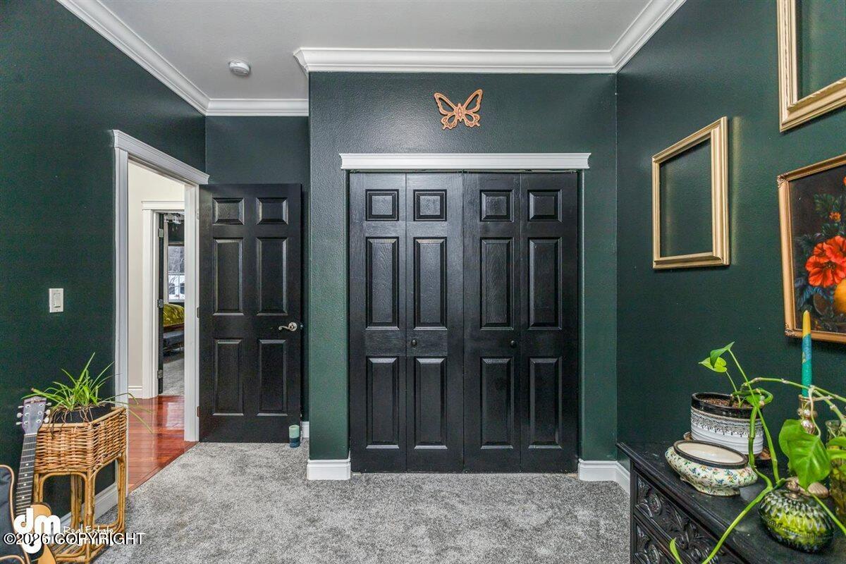 1130 E Lee Street Property Photo 42