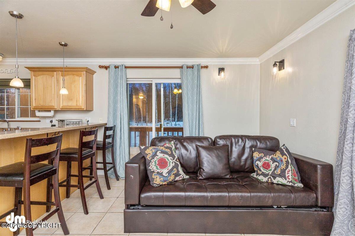 1130 E Lee Street Property Photo 49