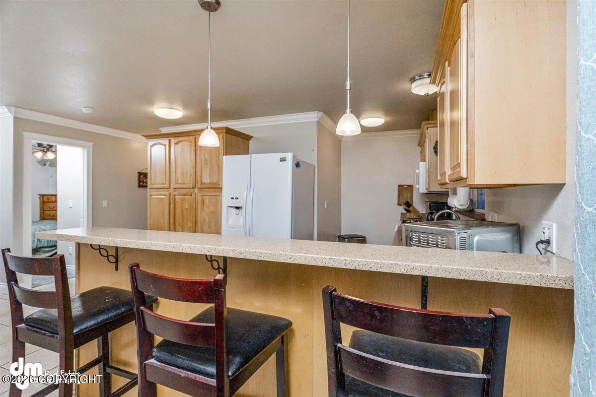 1130 E Lee Street Property Photo 52