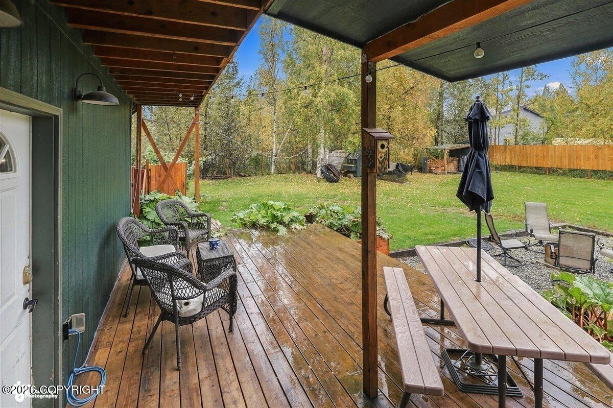 1130 E Lee Street Property Photo 70