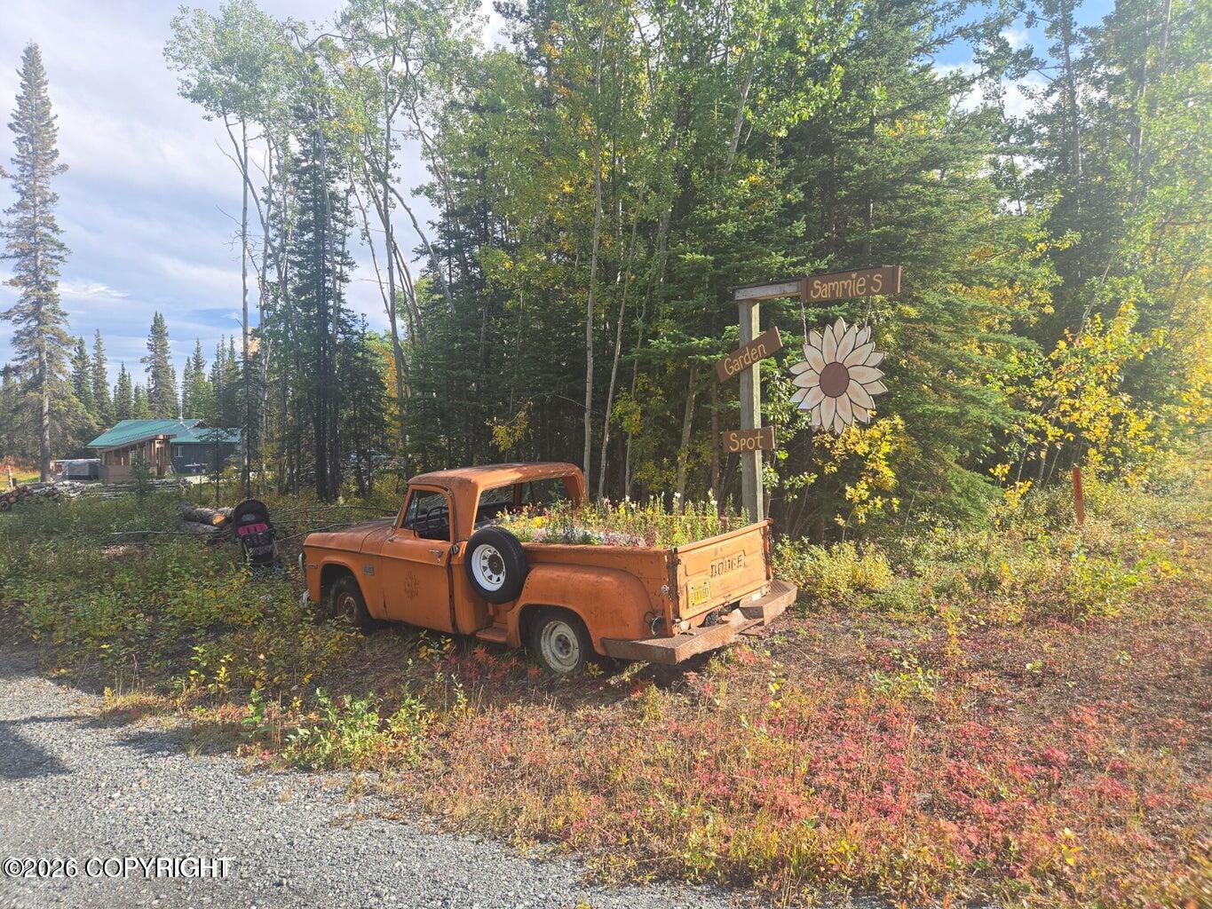 Mi 91.5 Richardson Highway Property Photo 12