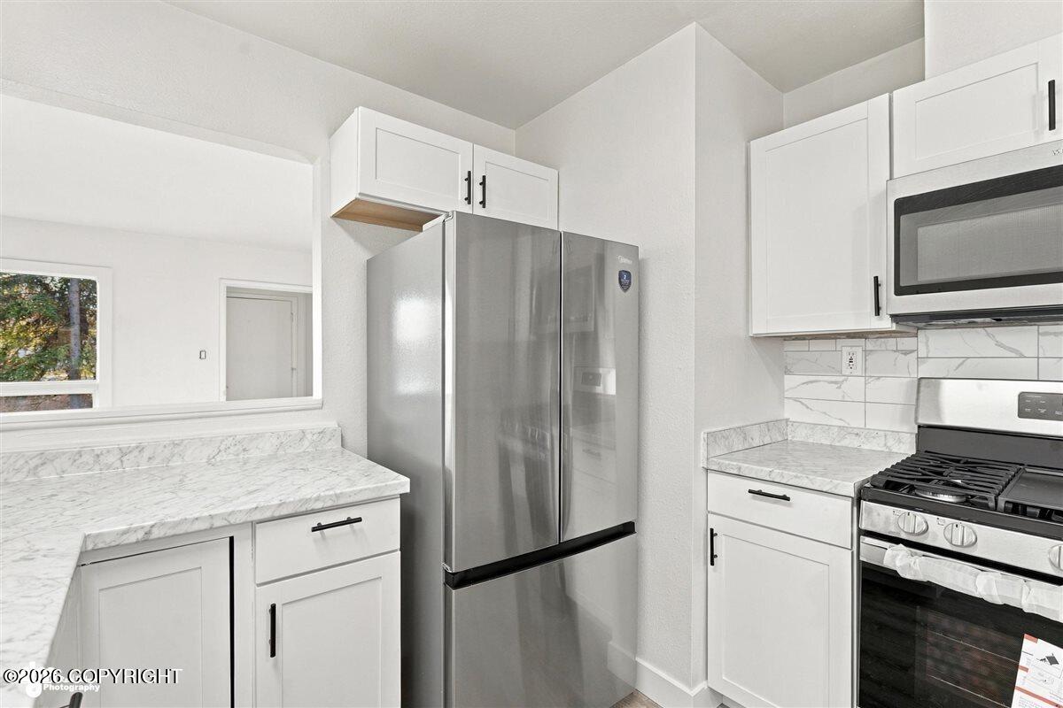 675 W 87th Avenue Property Photo 11