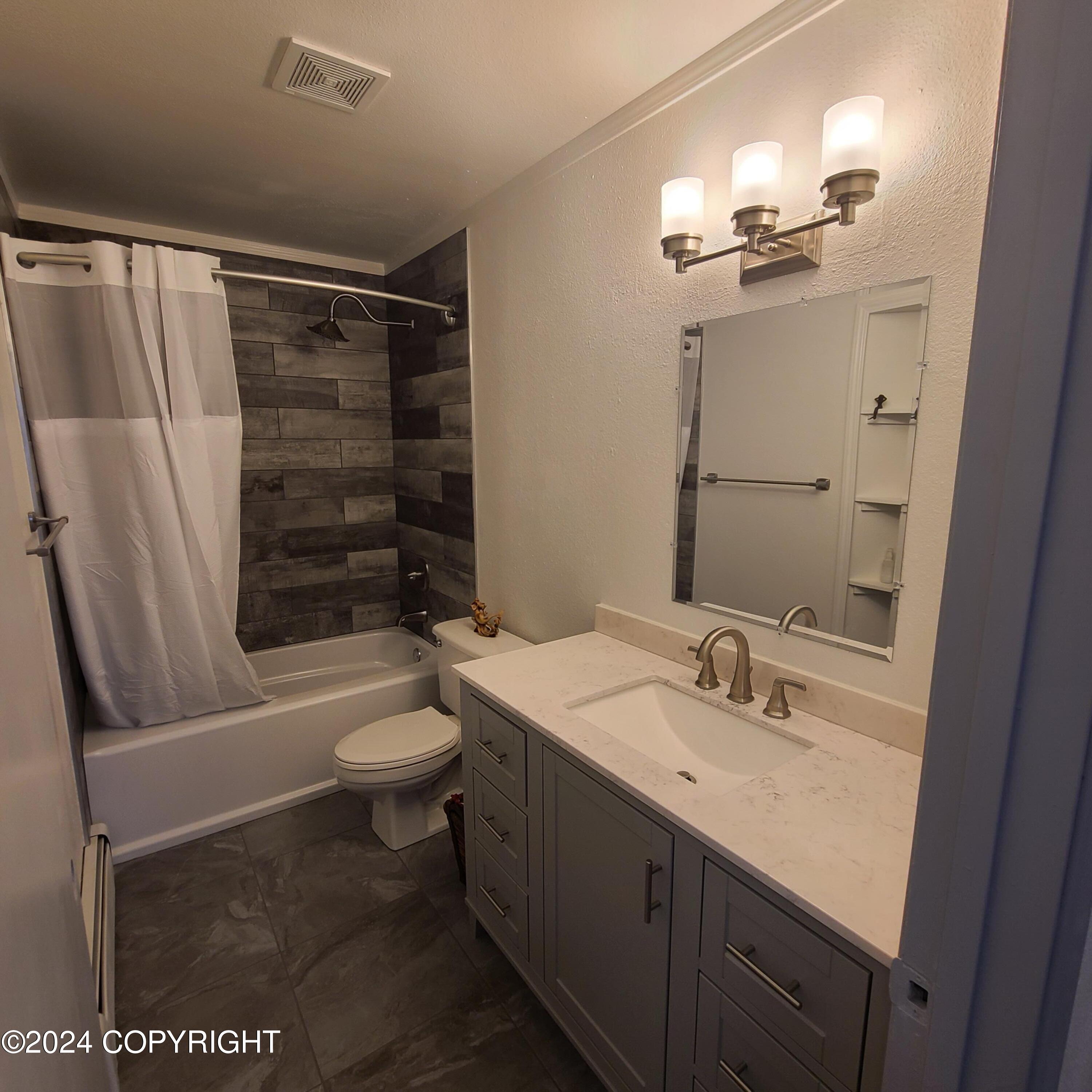 1080 E Broadway Avenue Property Photo 25