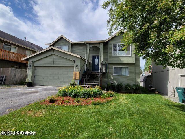 12222 Woodward Drive Property Photo 1