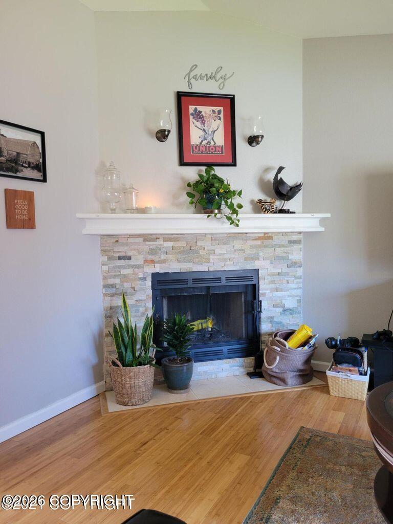 12222 Woodward Drive Property Photo 4