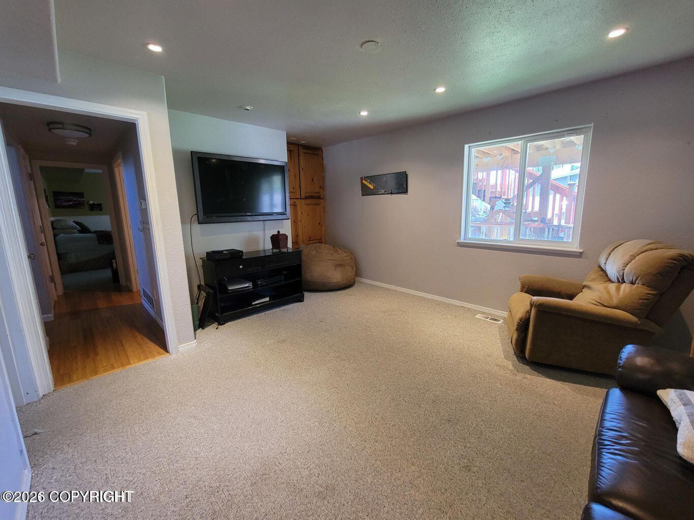 12222 Woodward Drive Property Photo 12