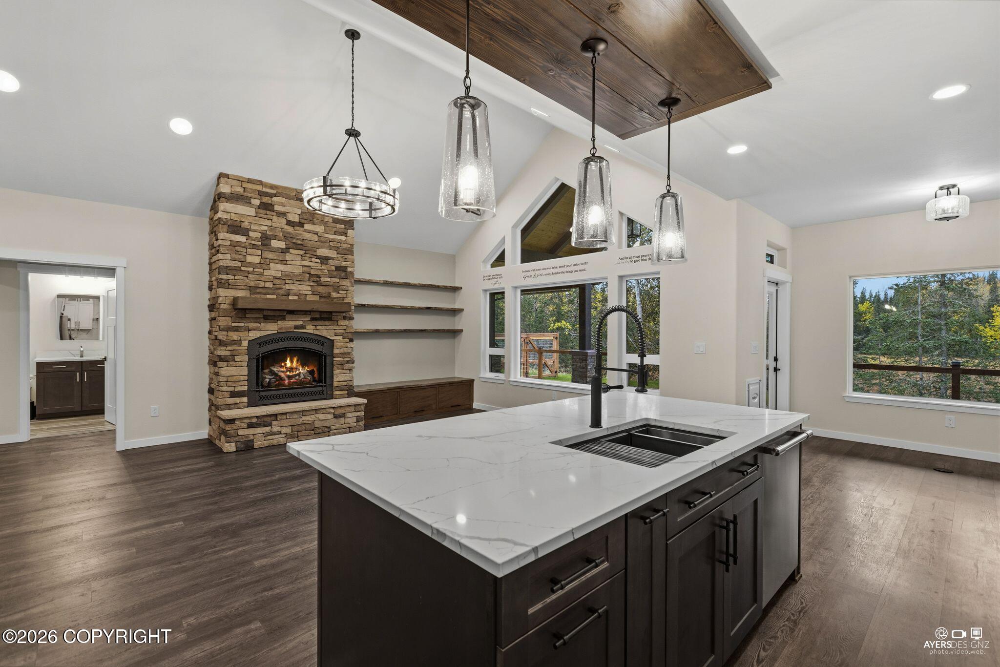 24283 Pollard Loop Road Property Photo 2