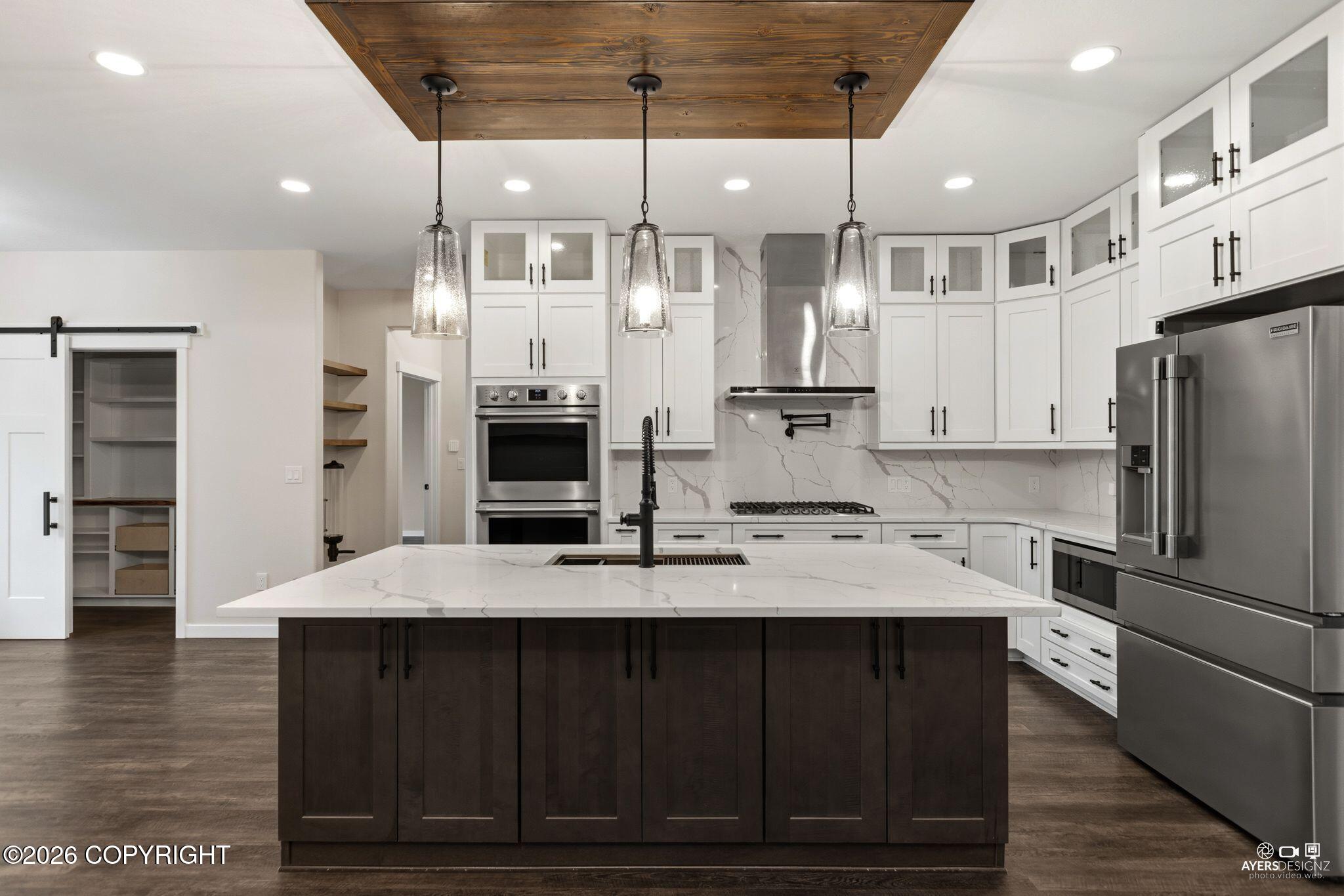 24283 Pollard Loop Road Property Photo 3