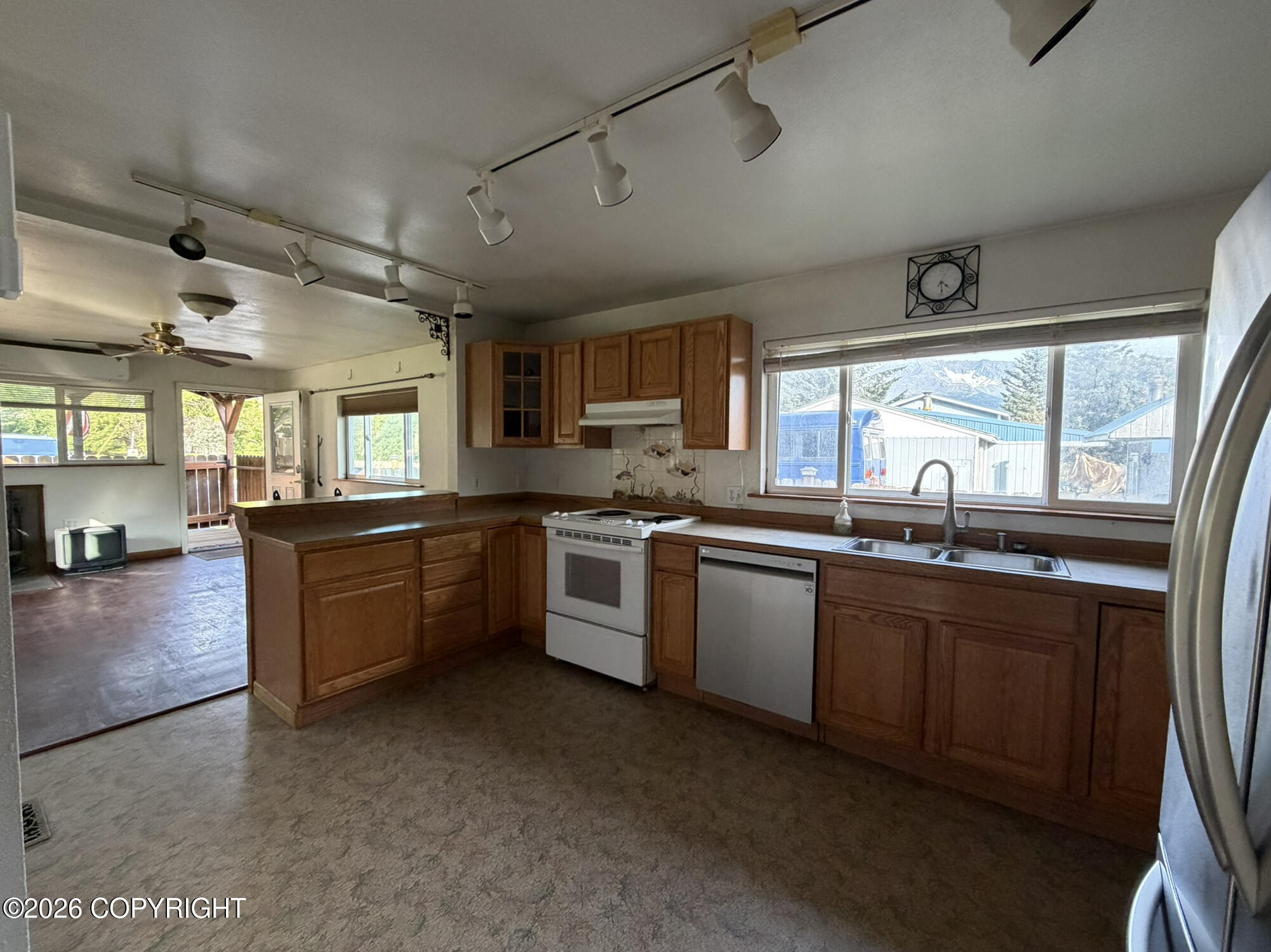 219 Bear Drive Property Photo 12