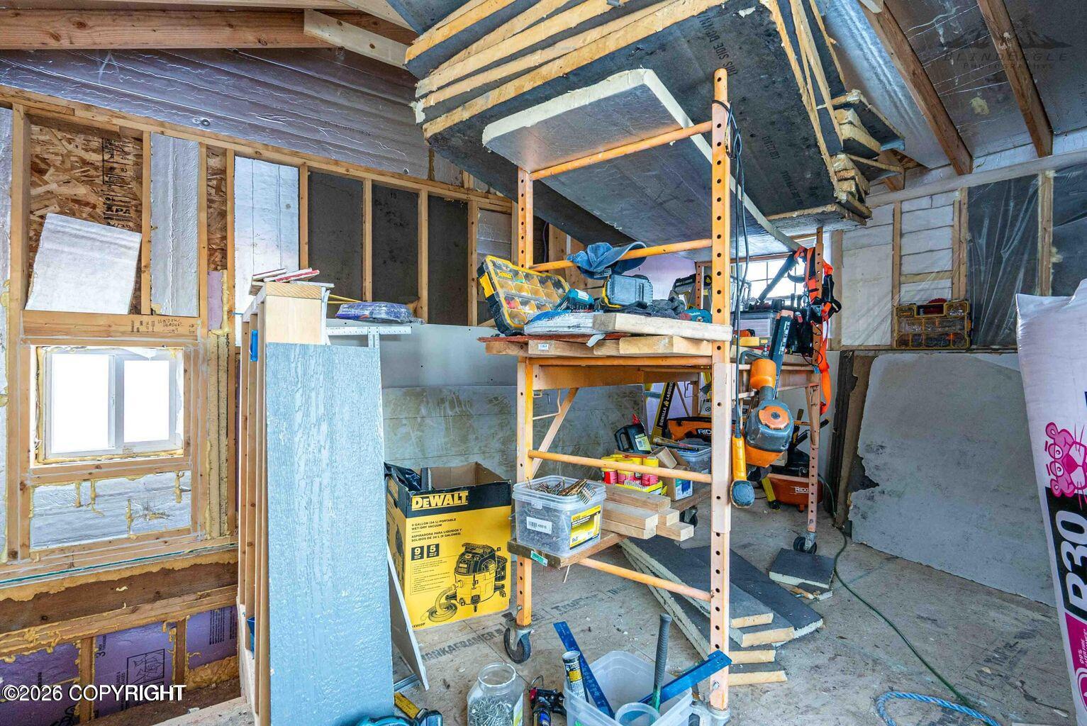 8630 S River Drive Property Photo 16