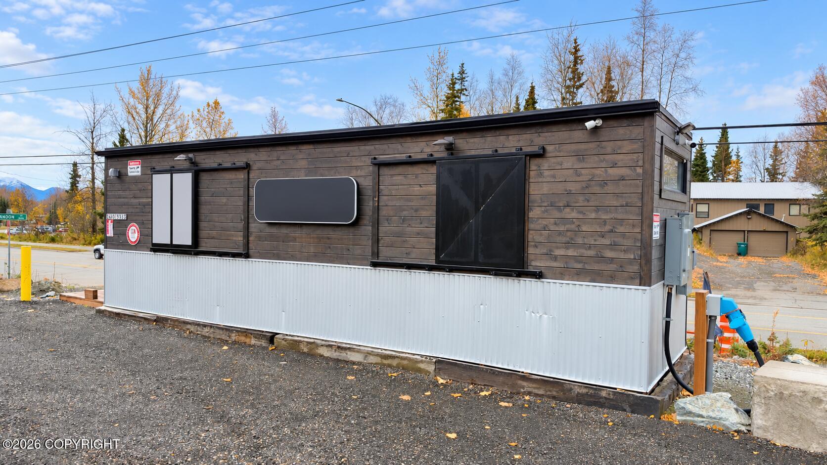 12908 Brandon Street Property Photo 4