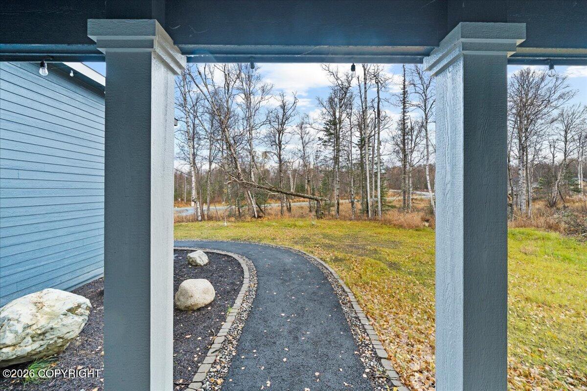 8967 E Wolf Creek Road Property Photo 10