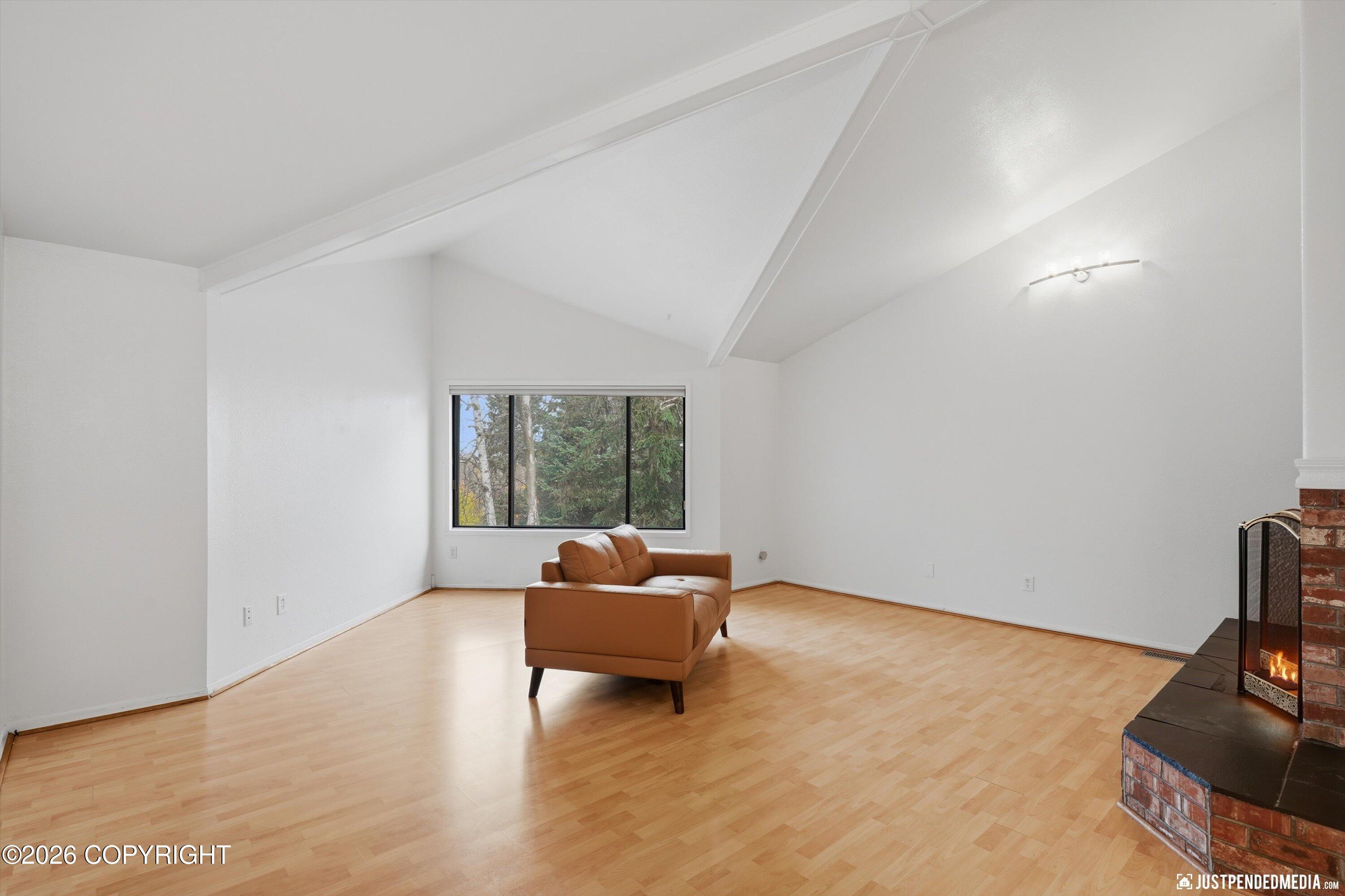 836 E 78th Avenue #5 Property Photo 4