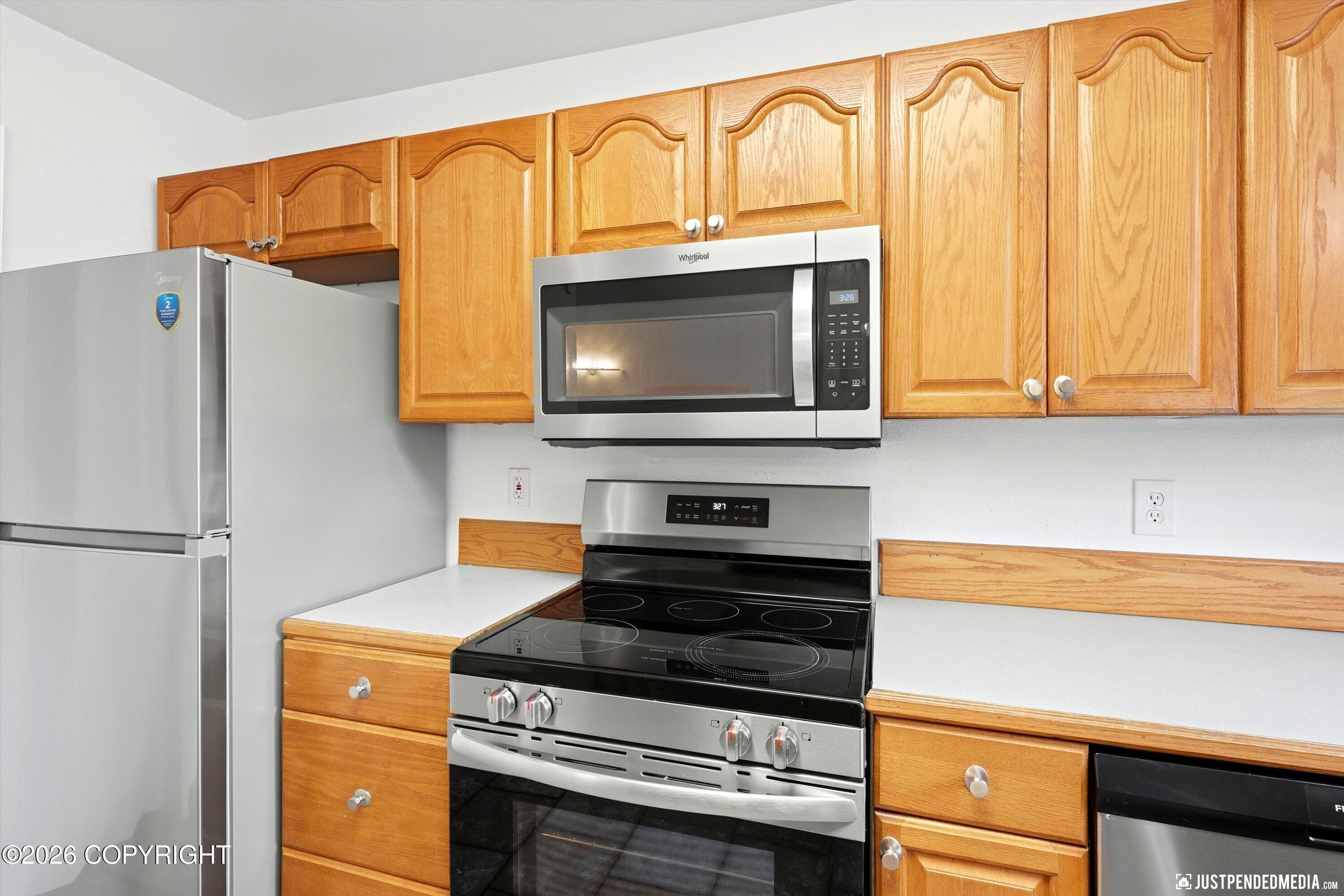 836 E 78th Avenue #5 Property Photo 8