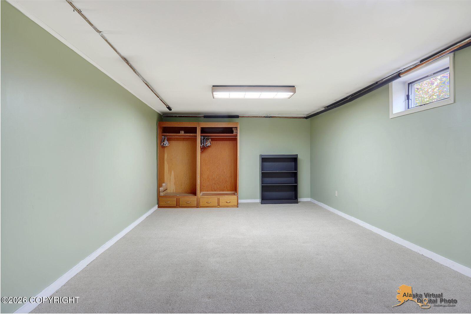 1332 W 12th Avenue Property Photo 21