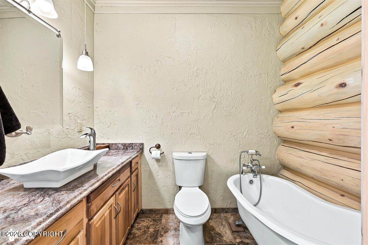 990 Mission Road Property Photo 22