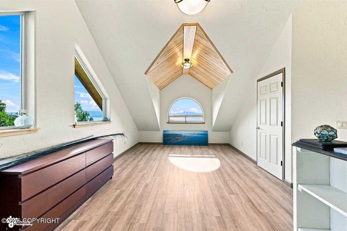 990 Mission Road Property Photo 38