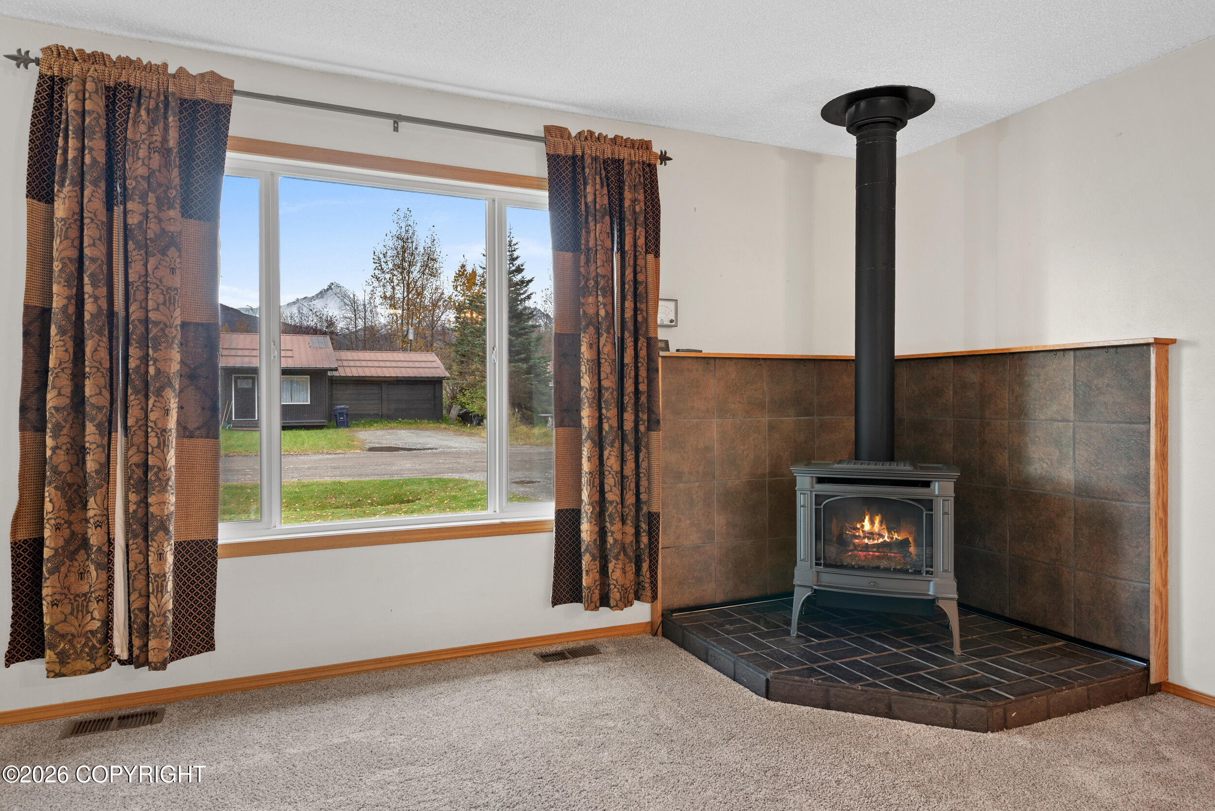 464 N Chugach Street Property Photo 10