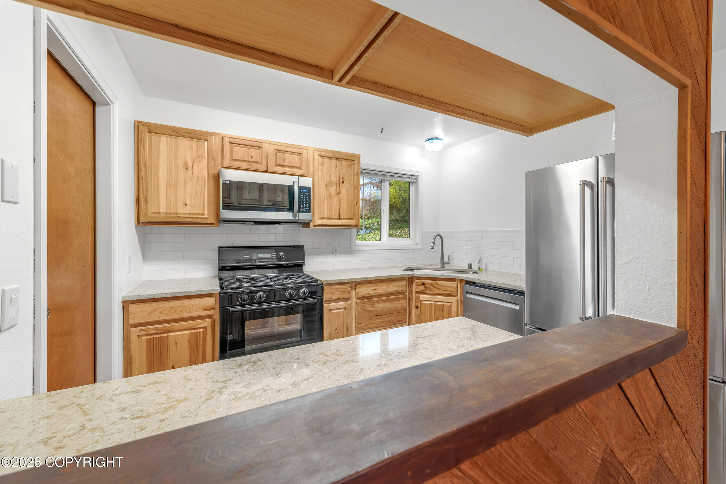 464 N Chugach Street Property Photo 14