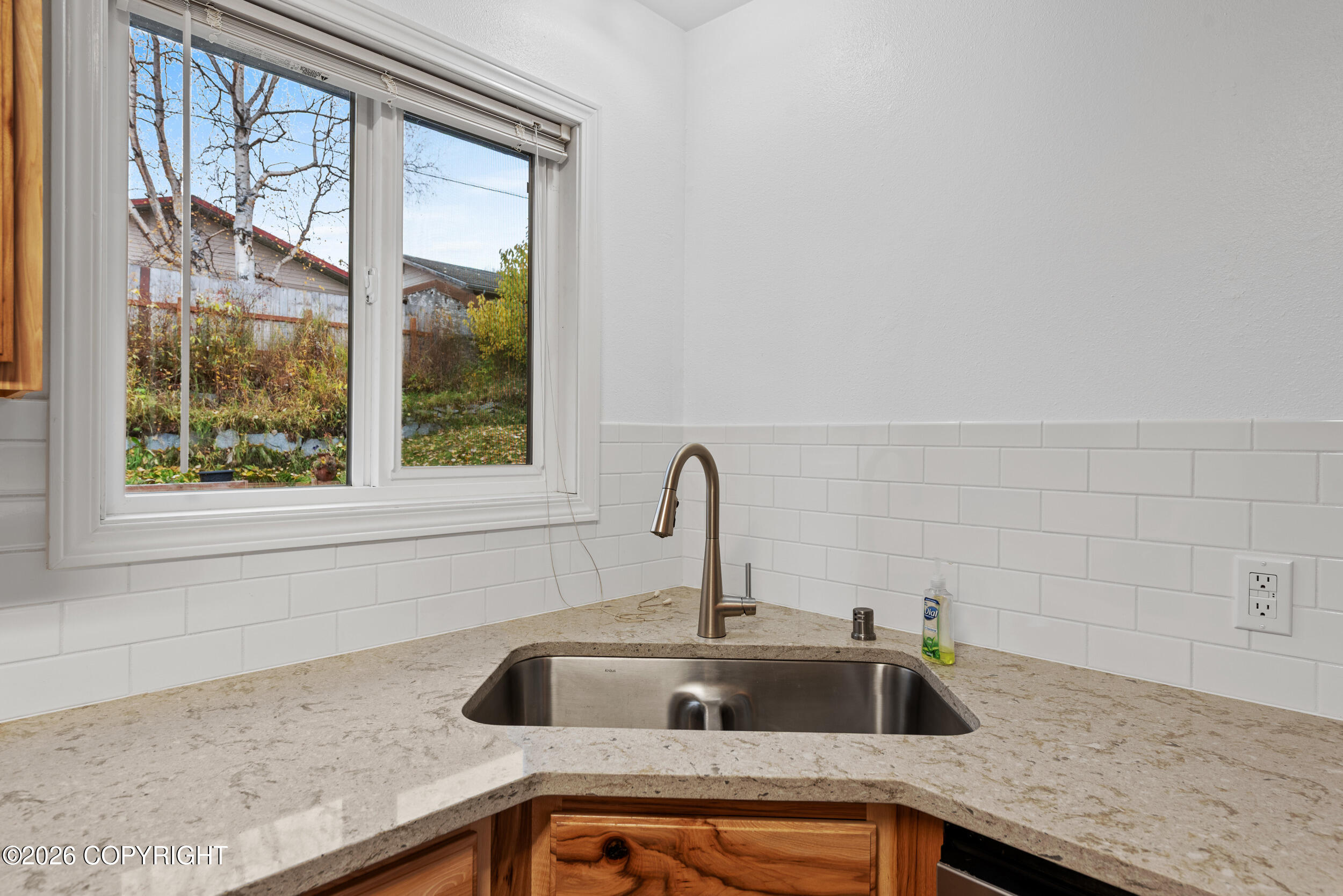 464 N Chugach Street Property Photo 16