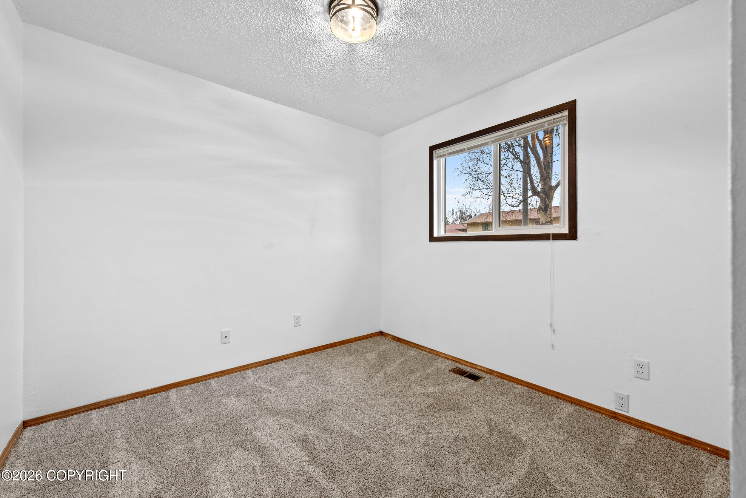 464 N Chugach Street Property Photo 18