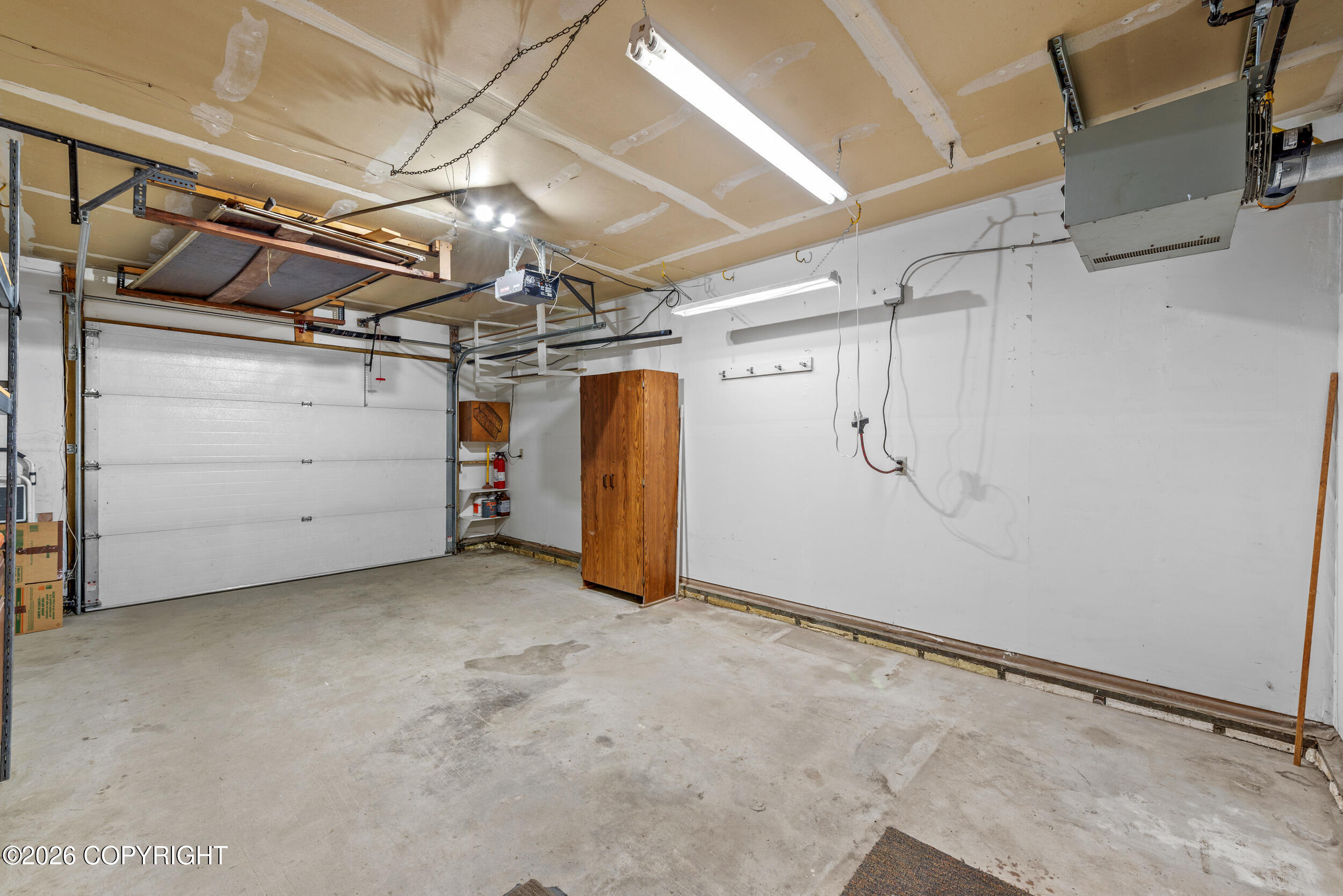 464 N Chugach Street Property Photo 27