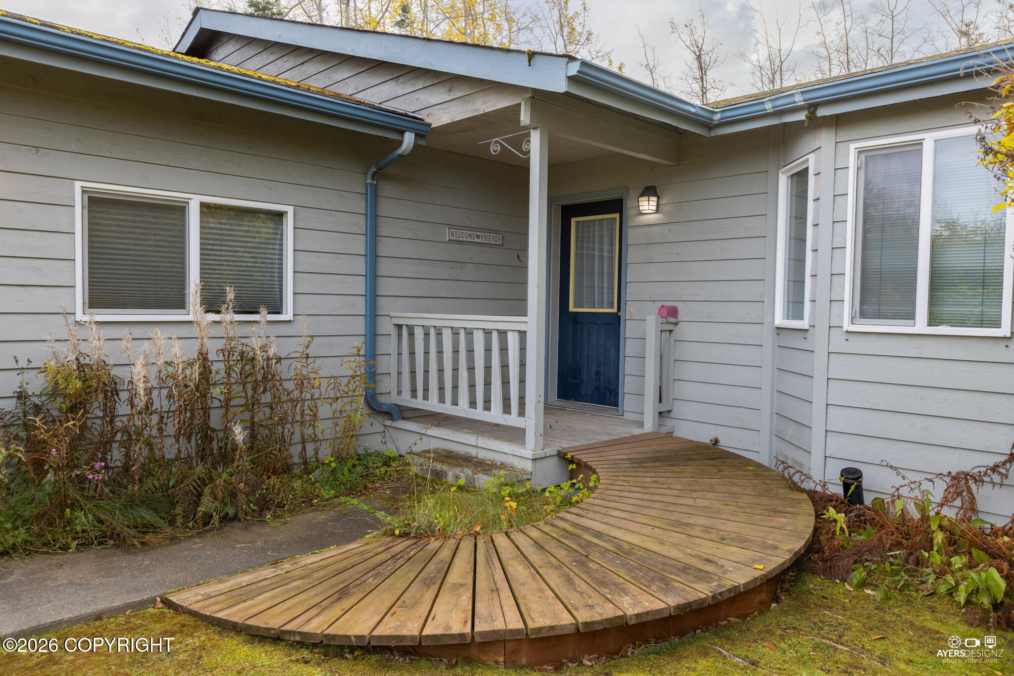 469 Lilly Drive Property Photo 3