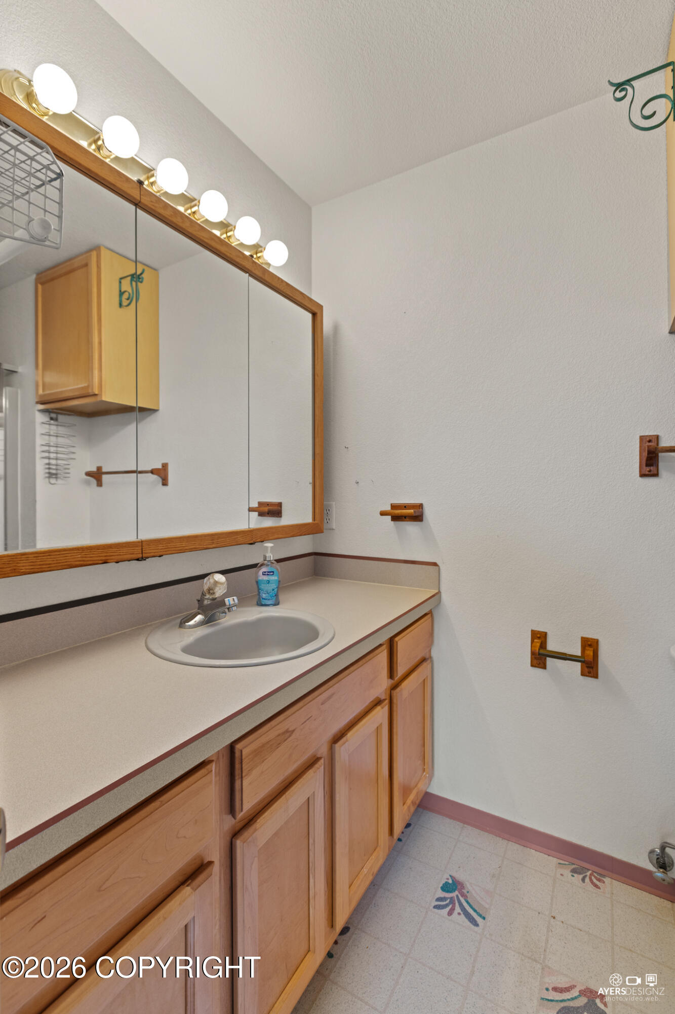 469 Lilly Drive Property Photo 11
