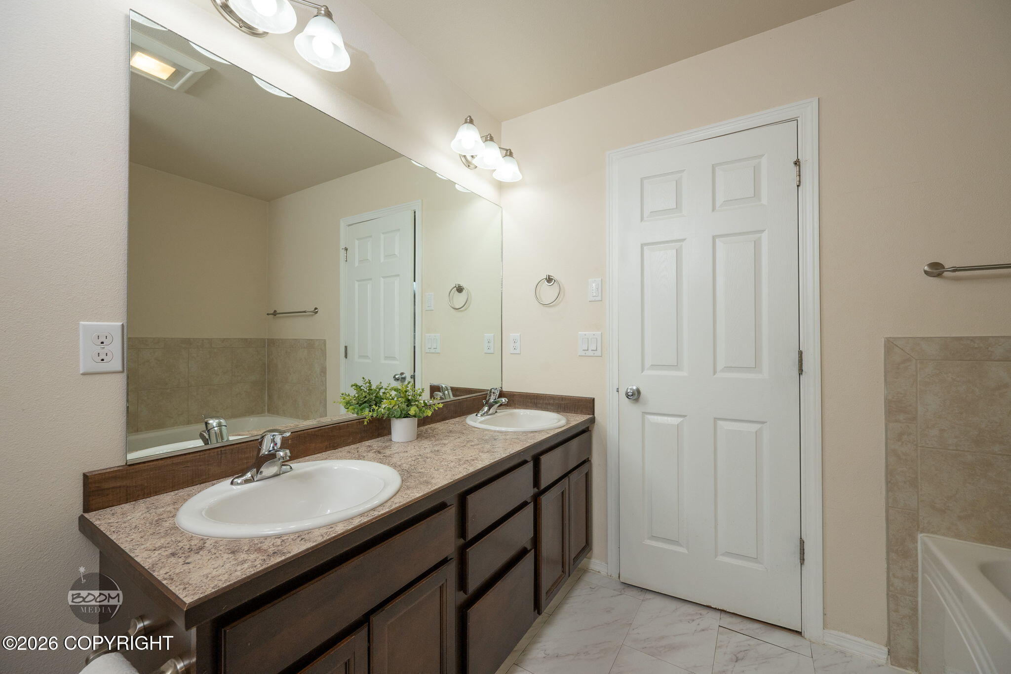 850 N Back Eddy Circle Property Photo 34