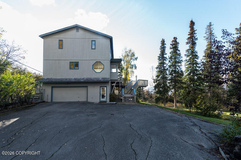 11160 Vosikof Place Property Photo 1