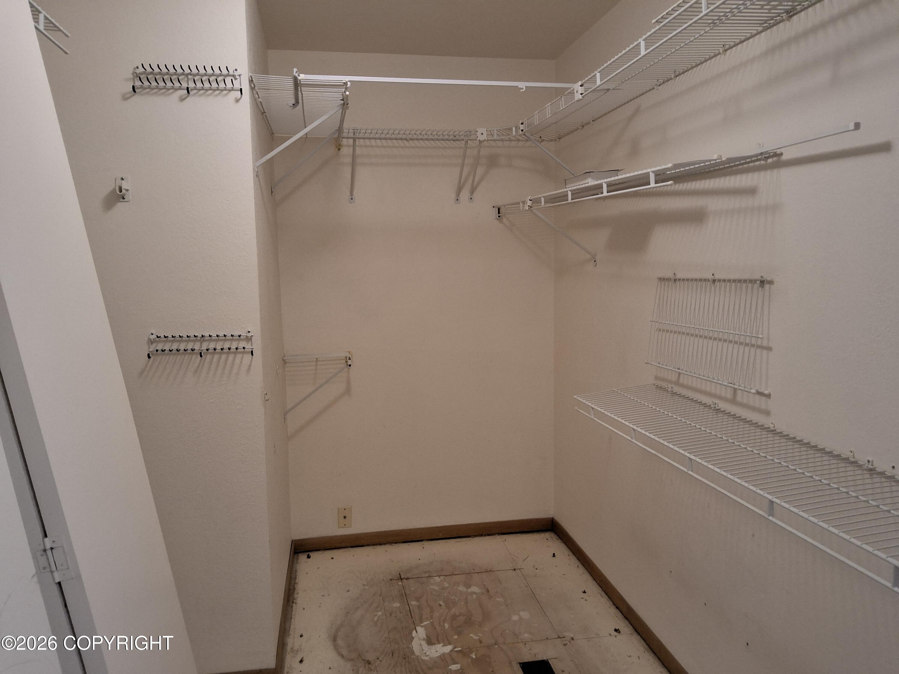 11160 Vosikof Place Property Photo 5