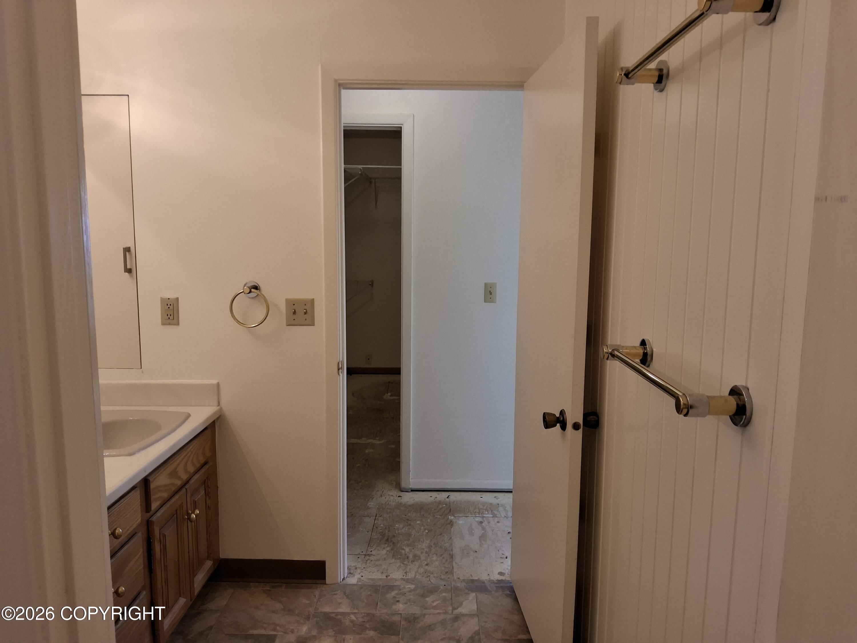 11160 Vosikof Place Property Photo 9