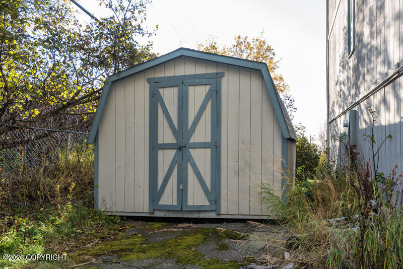 11160 Vosikof Place Property Photo 35