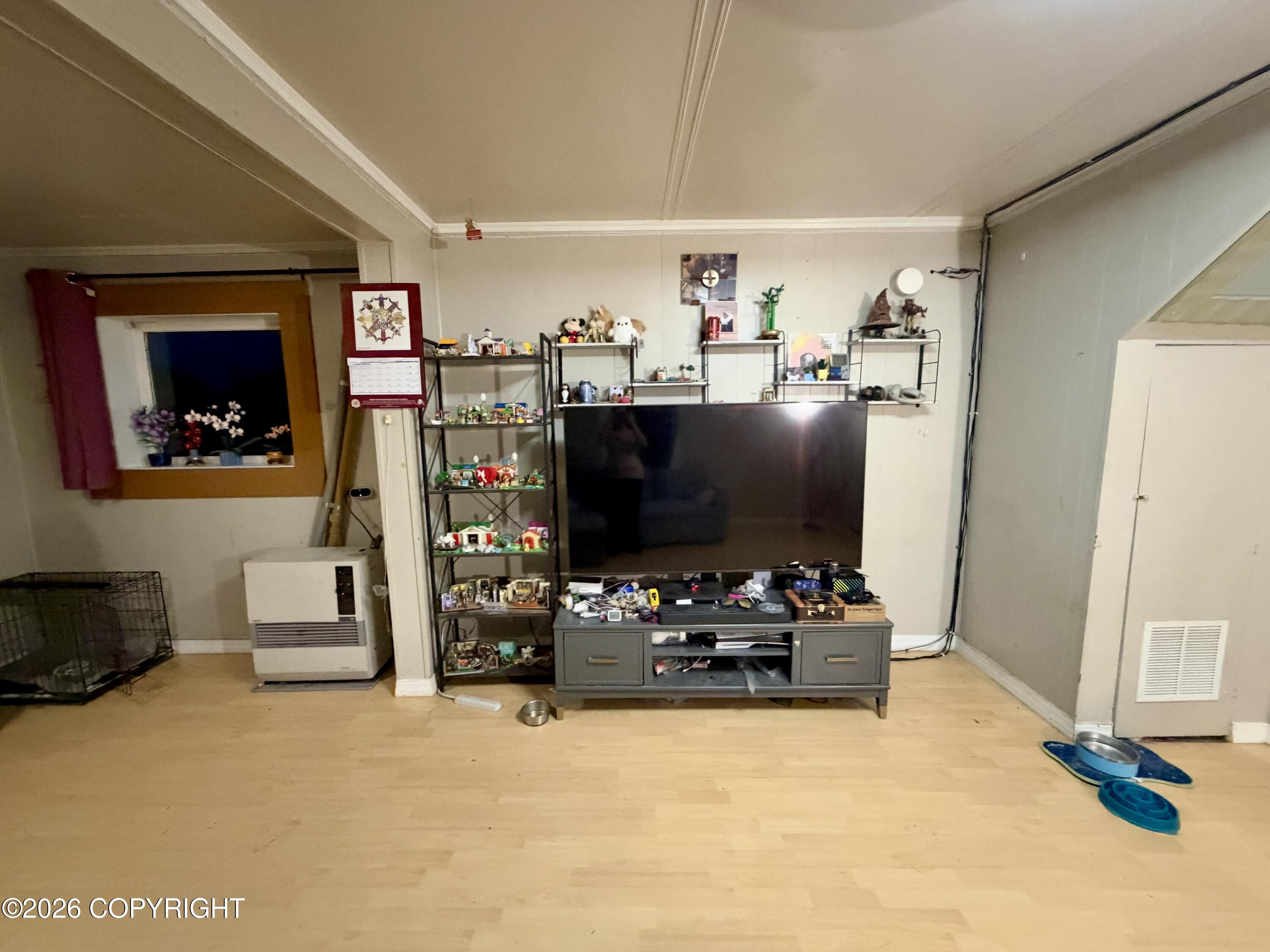 210 W 3rd Avenue Property Photo 2