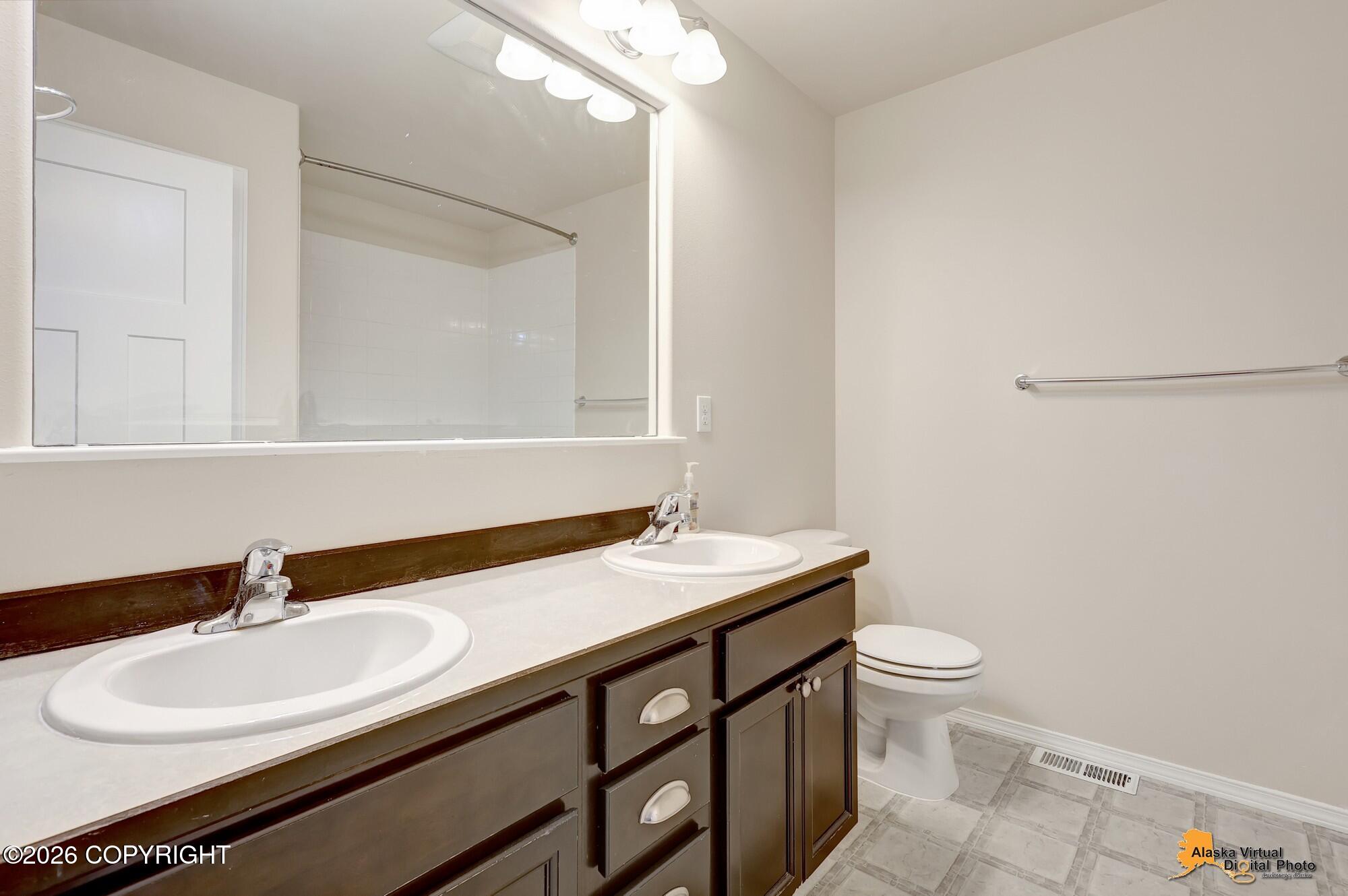 9194 Eagle River Lane Property Photo 28