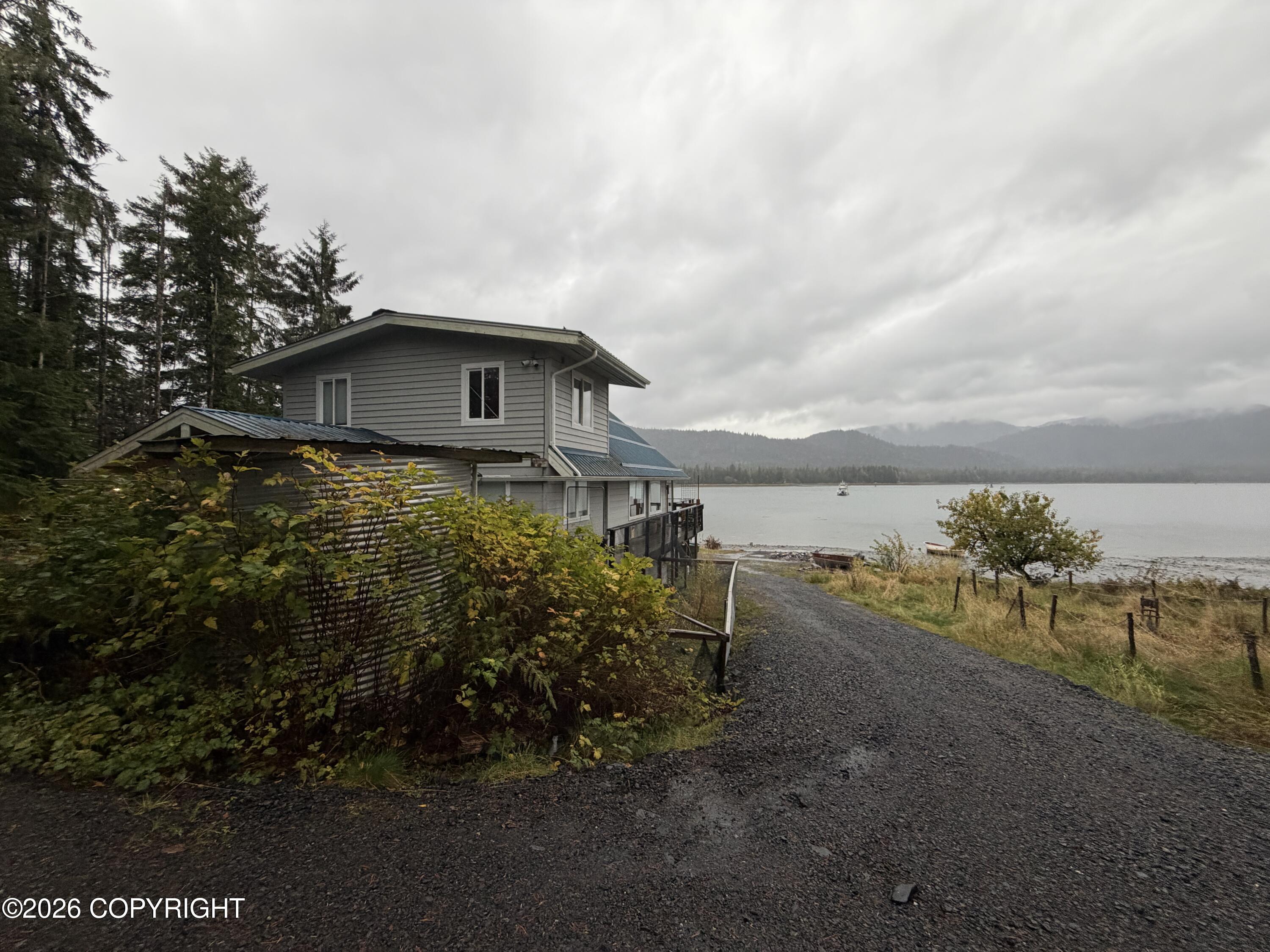 24 Narrows Drive Property Photo 1
