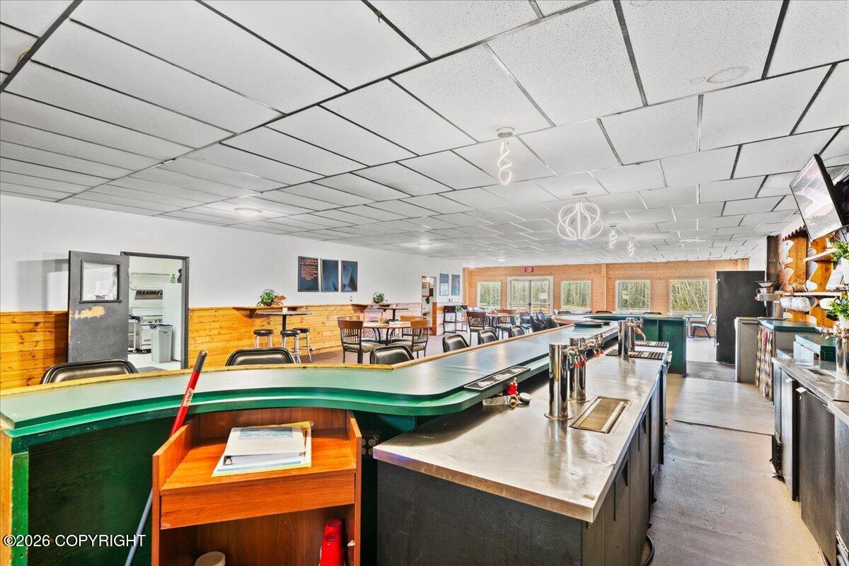 16966 W Parks Highway Property Photo 8