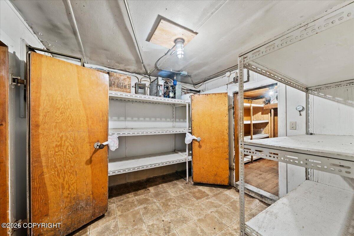 16966 W Parks Highway Property Photo 34