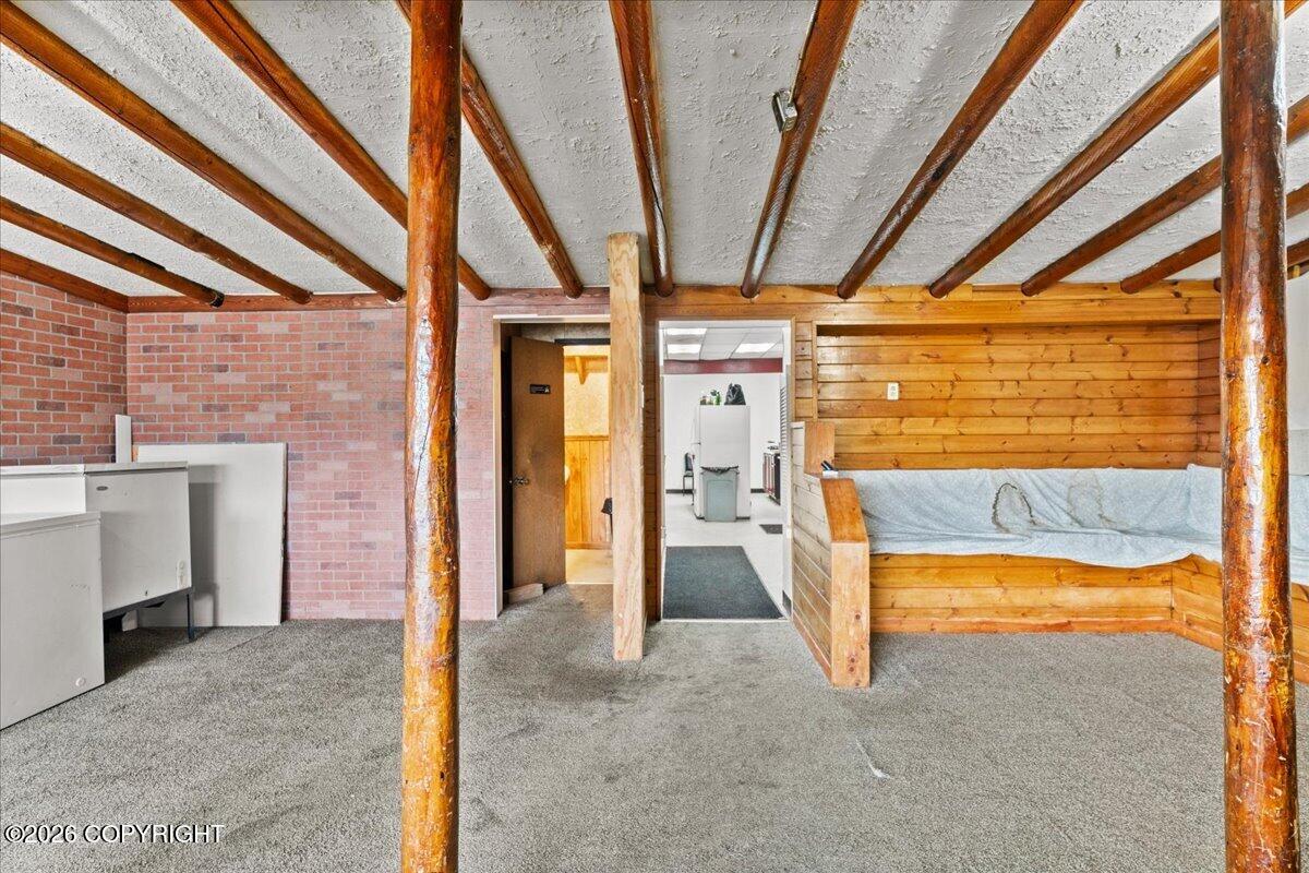 16966 W Parks Highway Property Photo 37