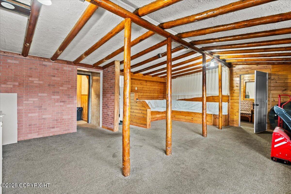 16966 W Parks Highway Property Photo 39