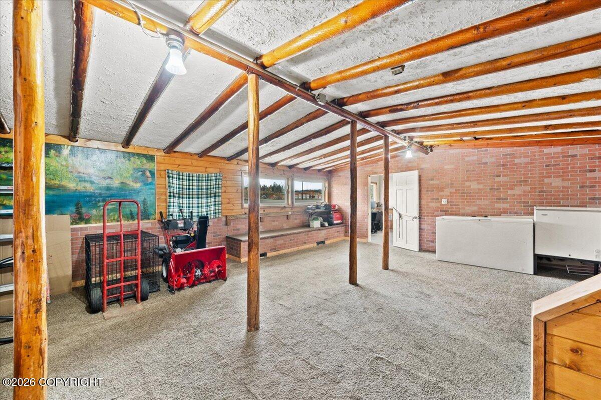 16966 W Parks Highway Property Photo 42