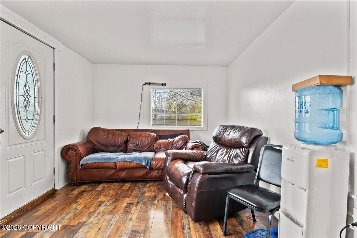 16966 W Parks Highway Property Photo 51