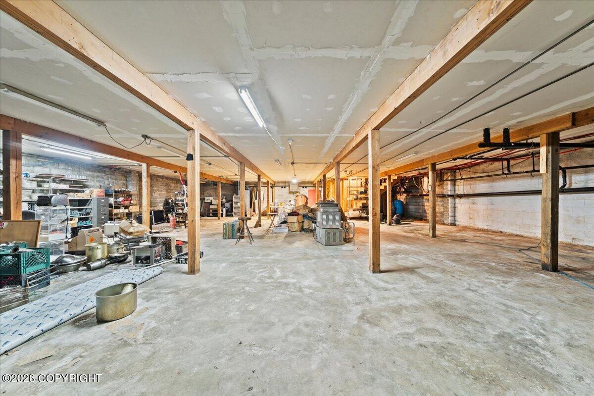 16966 W Parks Highway Property Photo 56