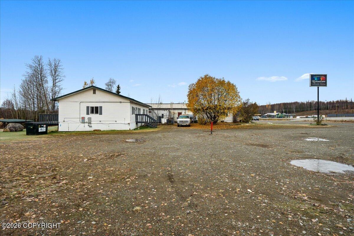 16966 W Parks Highway Property Photo 67
