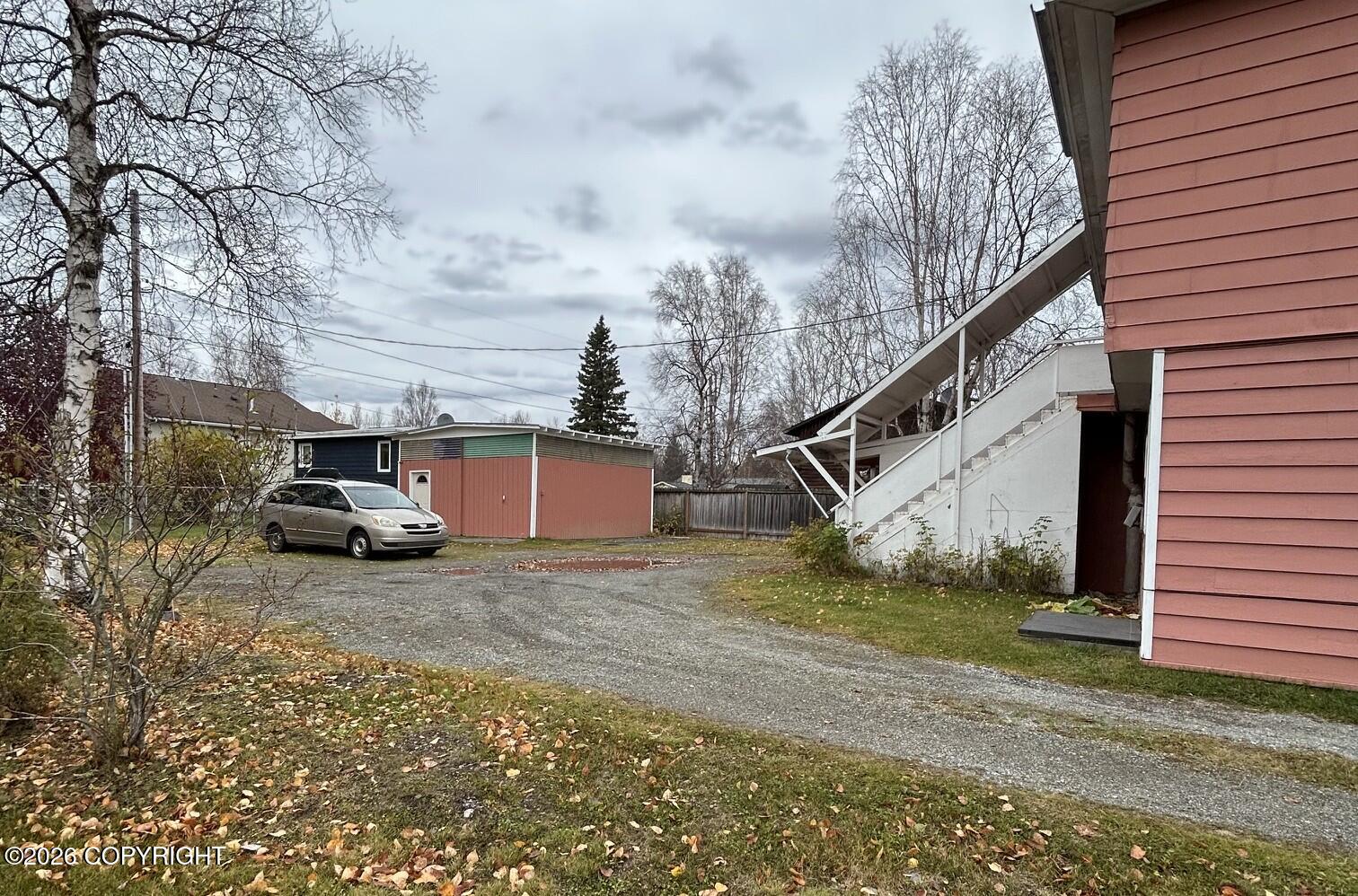 4110 Macinnes Street Property Photo 4