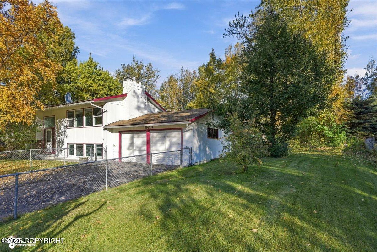6401 Imlach Drive Property Photo 1