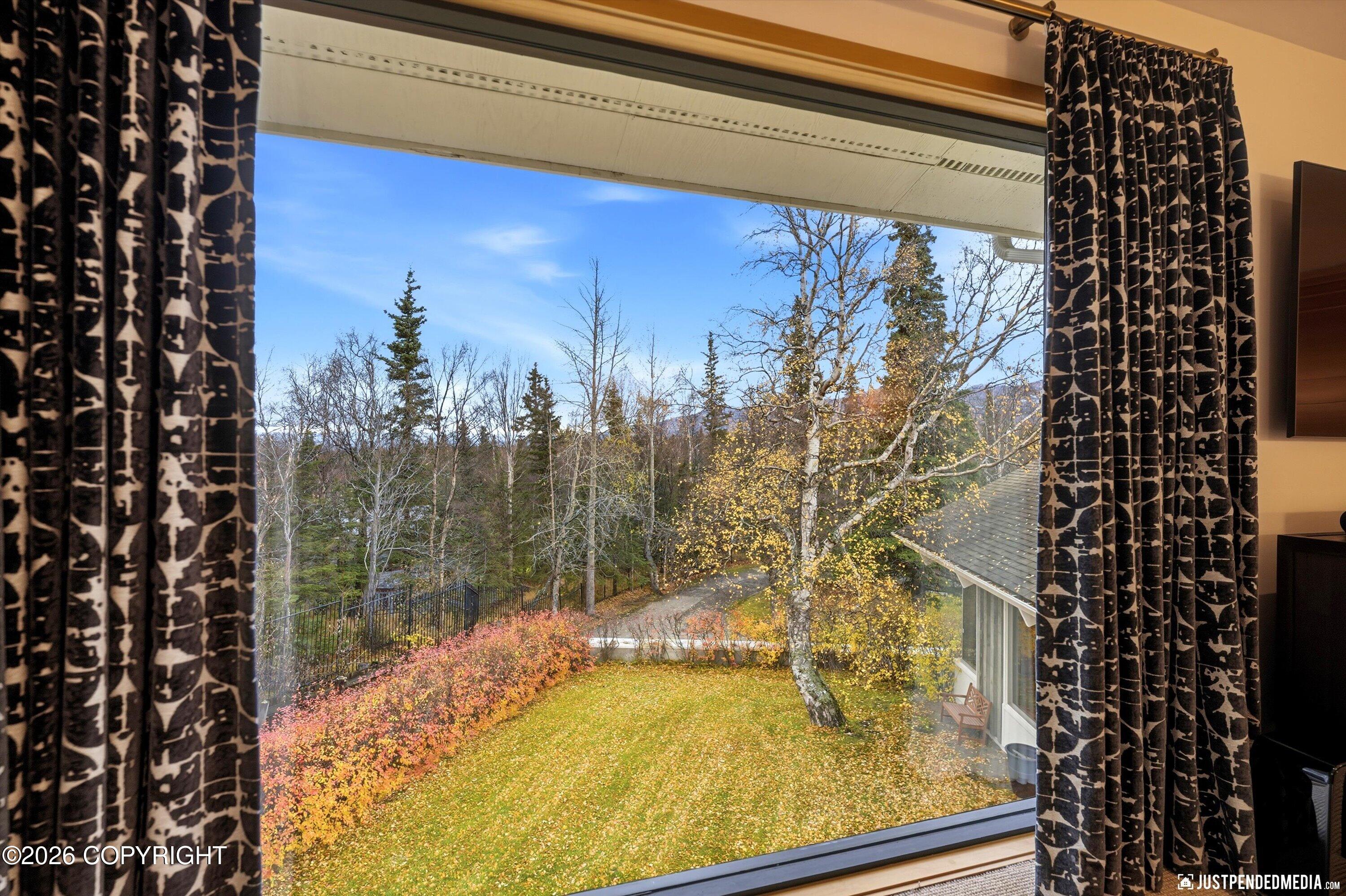 5870 Alpine Woods Drive Property Photo 82