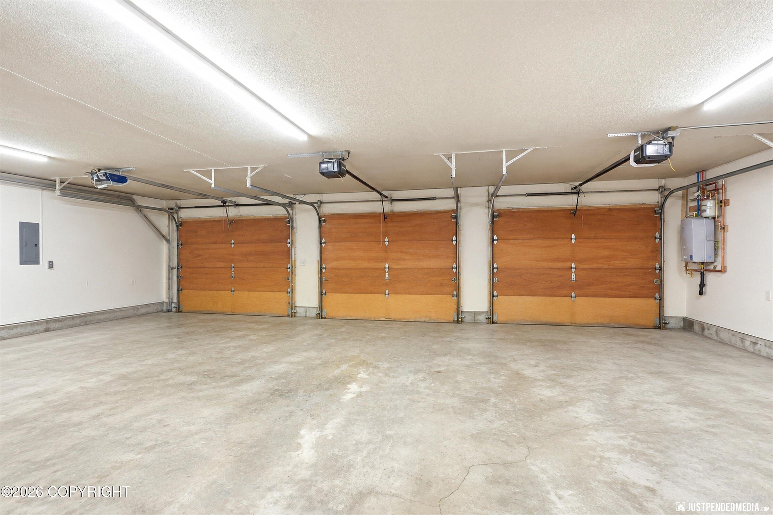 5870 Alpine Woods Drive Property Photo 111