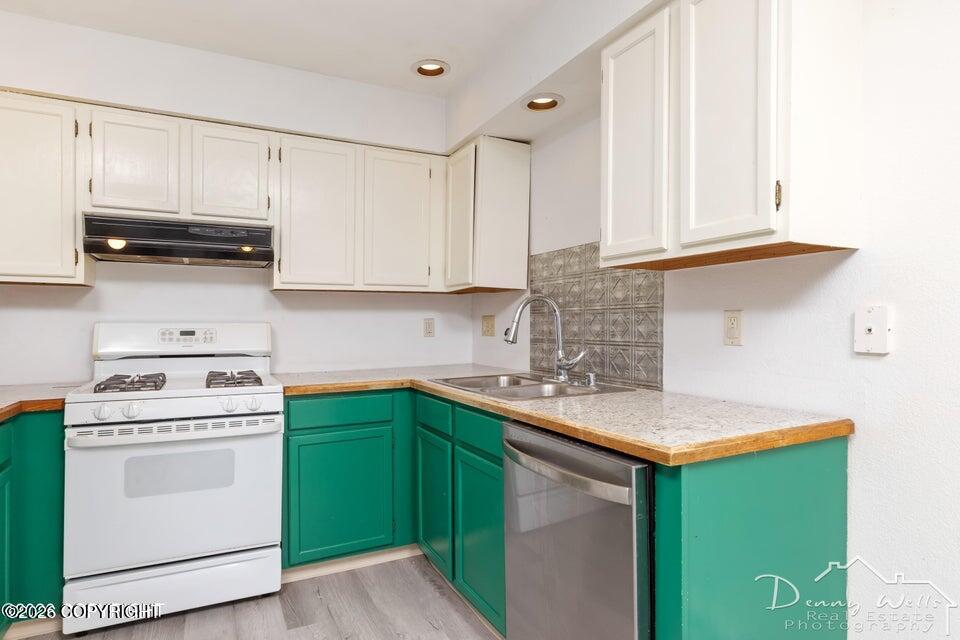 9353 Blackberry Street #2 Property Photo 9